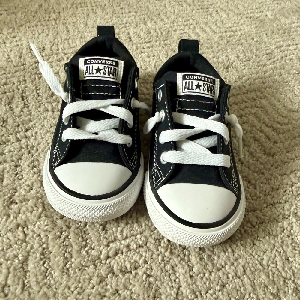 Converse Chuck Taylor All Star Toddler Black Low Top Sneakers Size 6T